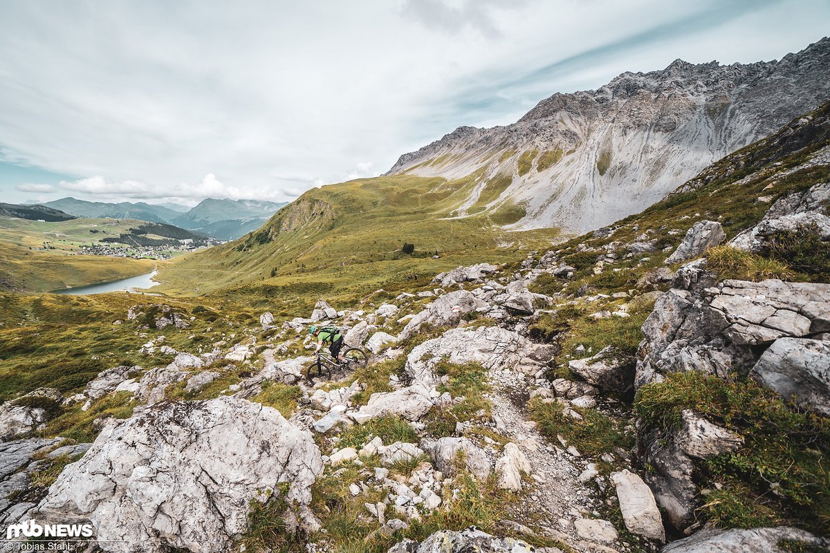 Die Abfahrt hinunter zum Schwellisee ist in einigen Passagen technisch recht anspruchsvoll Die Abfahrt hinunter zum Schwellisee ist in einigen Passagen technisch recht anspruchsvoll