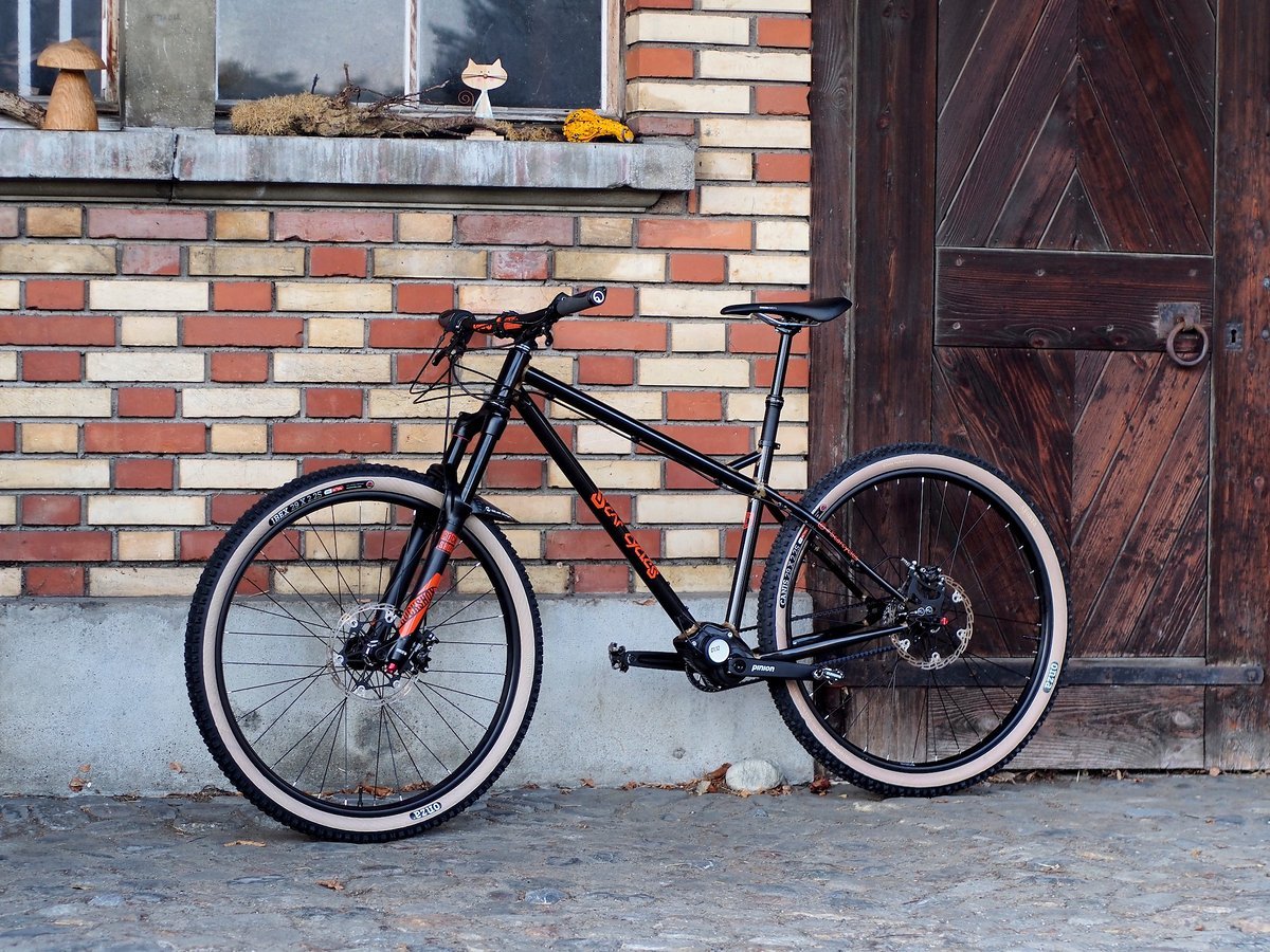 Das Scar Cycles Pinion Enduro Hardtail von IBC-User Fotofranke Das Scar Cycles Pinion Enduro Hardtail von IBC-User Fotofranke