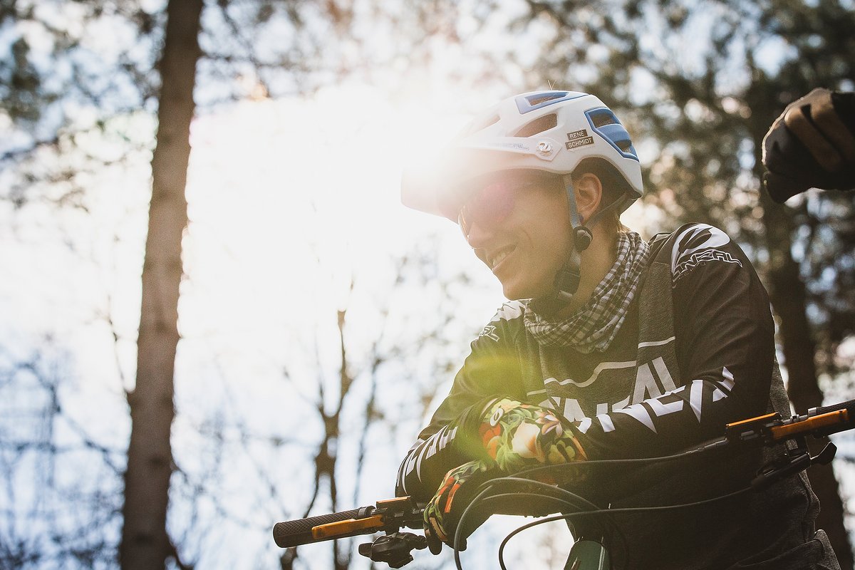 Nina Hoffmann ist die derzeit wohl schnellste deutsche Downhill-Fahrerin Nina Hoffmann ist die derzeit wohl schnellste deutsche Downhill-Fahrerin