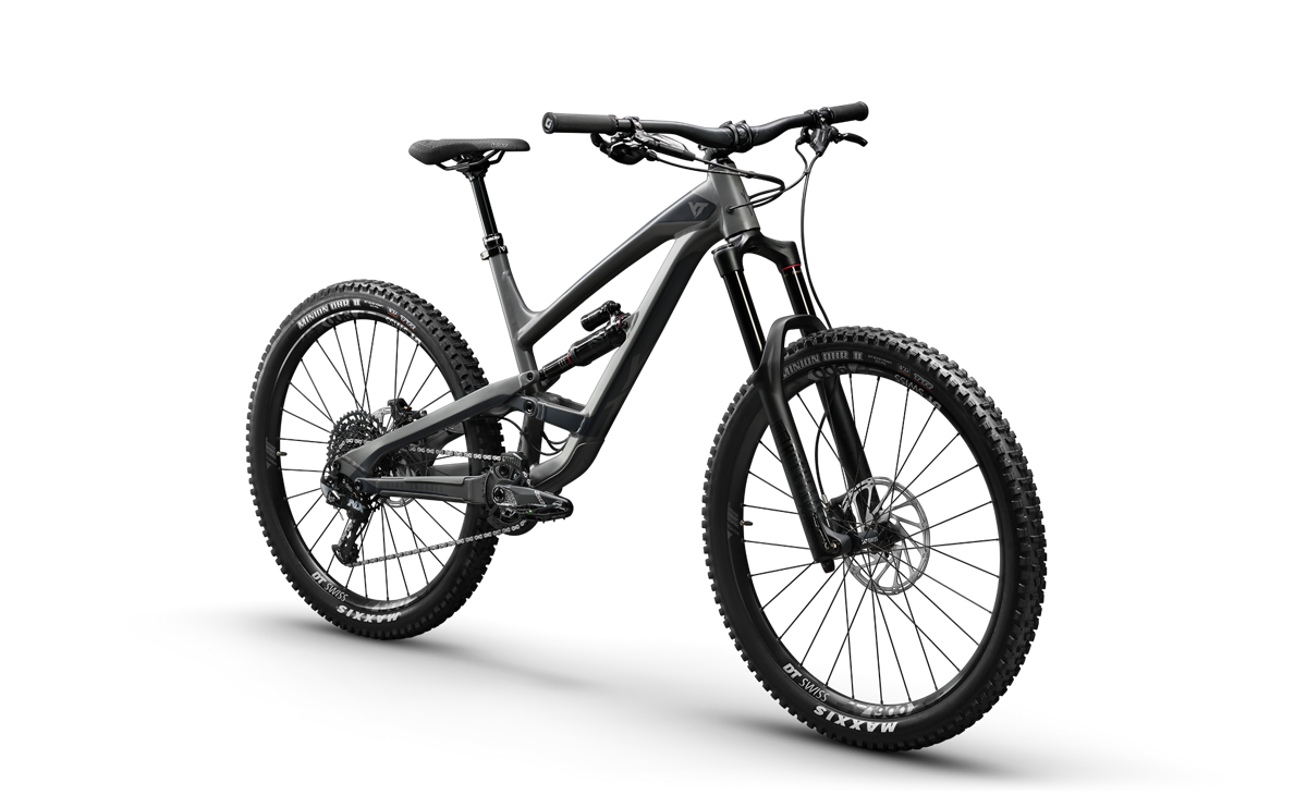 Das Capra AL Base ist für einen Preis von 2,499 € erhältlich und wiegt in 27,5" 14,3 kg, während die 29"-Variante 14,6 kg auf die Waage bringt. Das Capra AL Base ist für einen Preis von 2,499 € erhältlich und wiegt in 27,5" 14,3 kg, während die 29"-Variante 14,6 kg auf die Waage bringt.