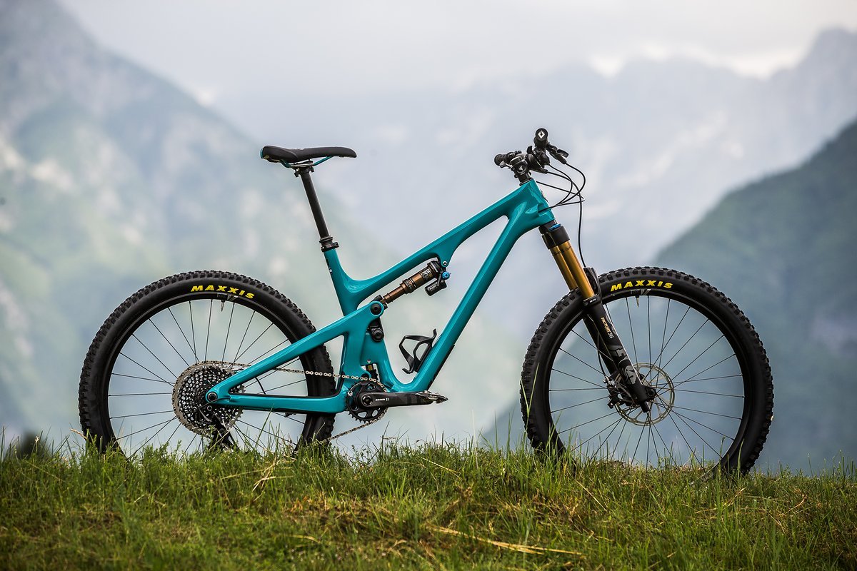 Yeti hat mit dem neuen SB140 ein spannendes Bike ins Rennen geschickt Yeti hat mit dem neuen SB140 ein spannendes Bike ins Rennen geschickt