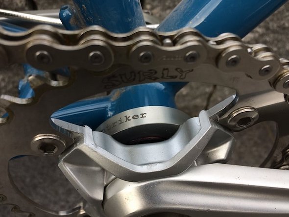 ... um im Singlespeed-Betrieb die Kette auf Spannung zu bringen ... um im Singlespeed-Betrieb die Kette auf Spannung zu bringen