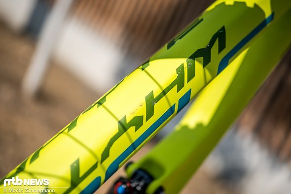 Die Lackierung des Whyte S-150C Works könnte widerstandsfähiger sein. Lackabplatzer sind keine Seltenheit. Die Lackierung des Whyte S-150C Works könnte widerstandsfähiger sein. Lackabplatzer sind keine Seltenheit.