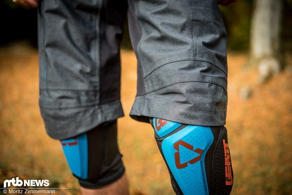 Die Knie der kurzen Leatt DBX 5.0-Hose sind stark vorgeformt Die Knie der kurzen Leatt DBX 5.0-Hose sind stark vorgeformt