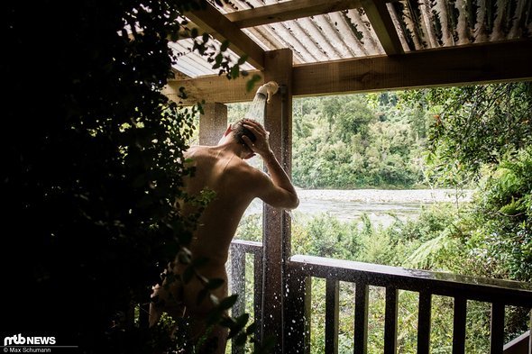 Dusche mit Aussicht und Frischluft Dusche mit Aussicht und Frischluft