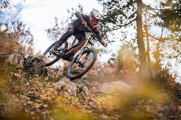 Commençal setzt am Supreme DH 29 nach wie vor auf Aluminium Commençal setzt am Supreme DH 29 nach wie vor auf Aluminium