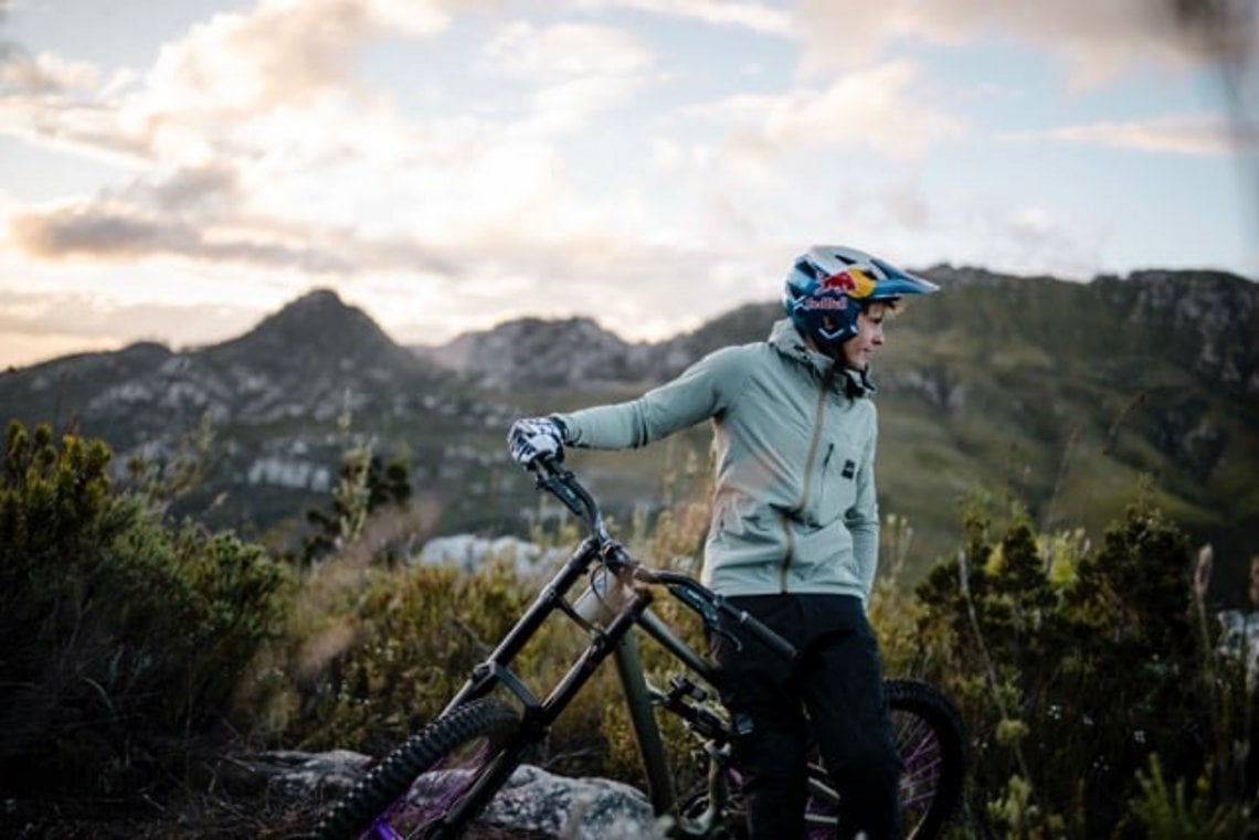 Mittel (ThermaFlow Collection - Leatt MY26 - roofowler RZ94246) Mittel (ThermaFlow Collection - Leatt MY26 - roofowler RZ94246)