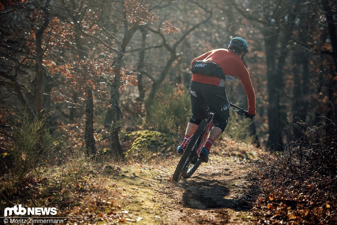 Gerade auf gemäßigteren Trails sind Hardtails voll in ihrem Element!