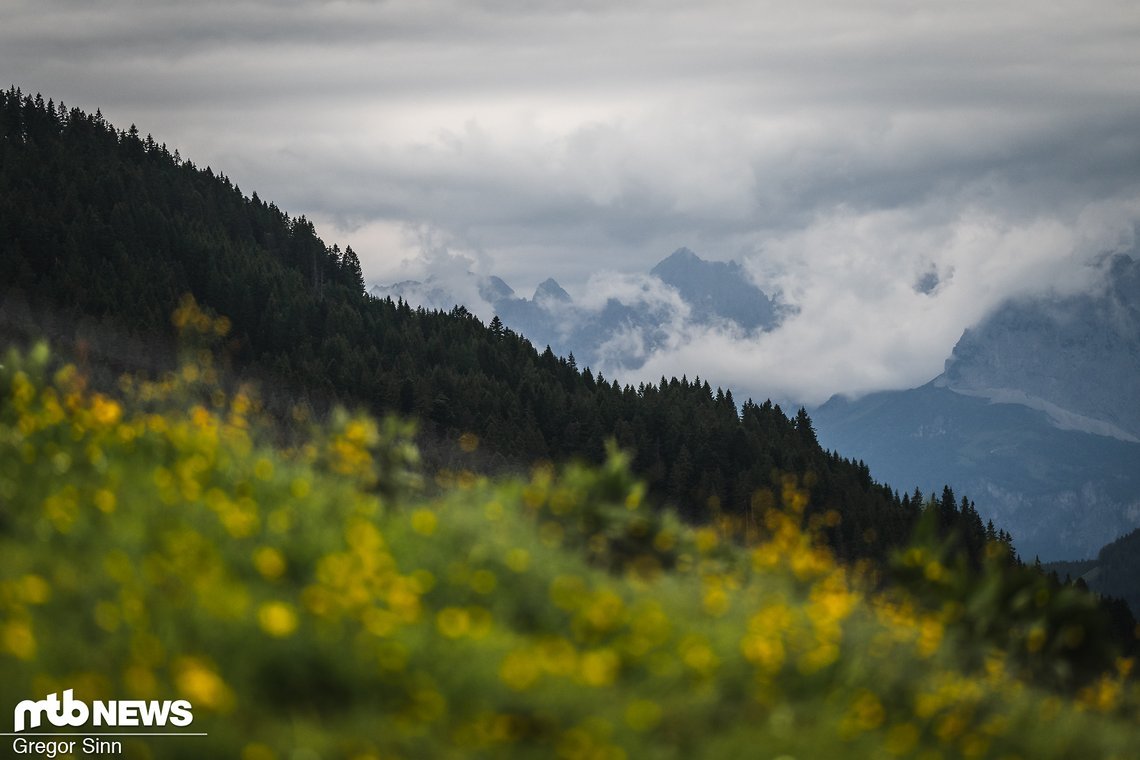 Auch wenn Ende des Tals regelmäßig große Wolken aufzogen, blieb es in Leogang komplett trocken.