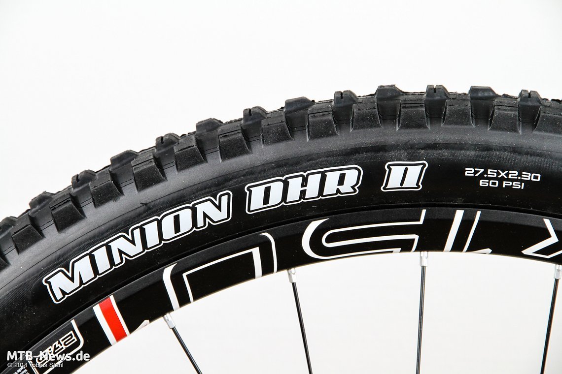 Der Minion DHR II ist von Maxxis als Trockenreifen vorgesehen, der mit festen und lockeren Böden bestens zu Recht kommen soll.