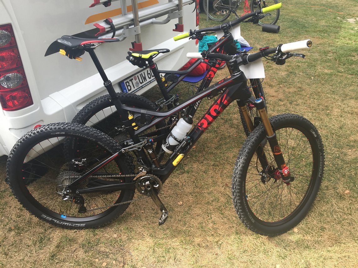 Die Boliden des Enduro-Teams