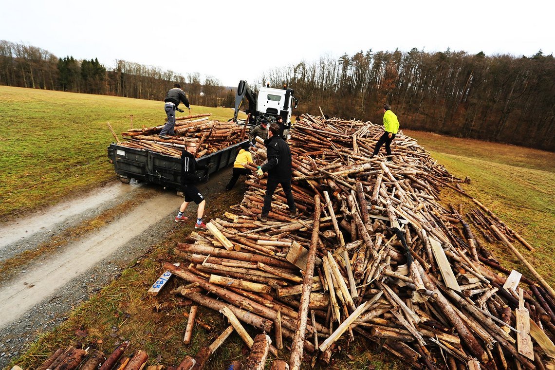 Baumaterial satt: Die Holzspende der Gemeinde Beilstein