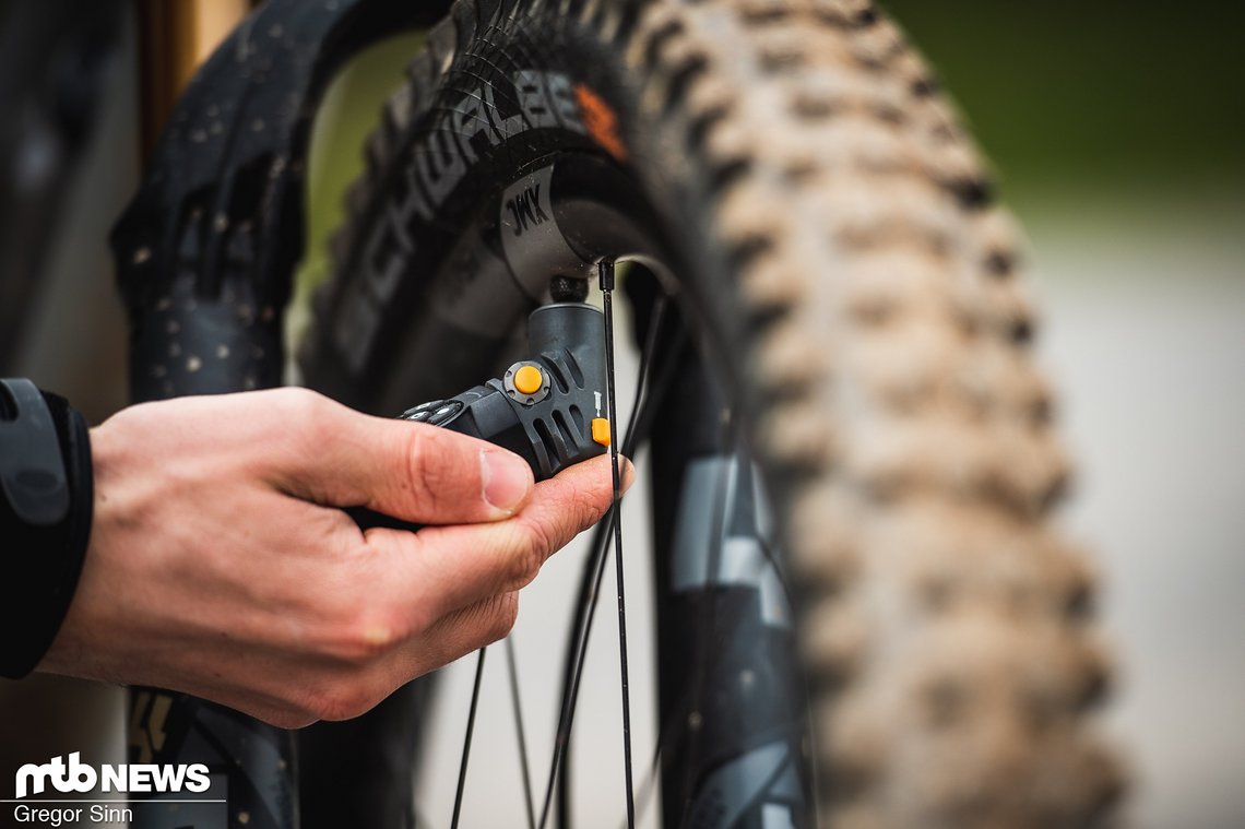 Die verbauten Reifen aus dem Hause Schwalbe waren an allen Bikes identisch