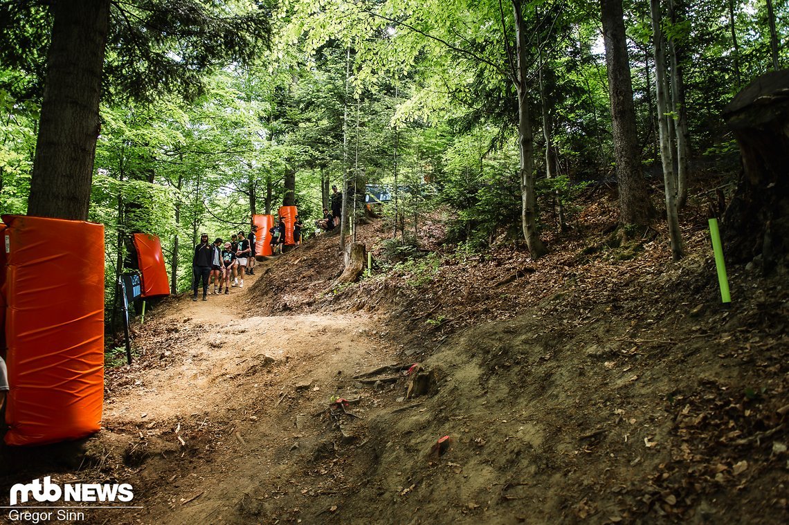 Nach dem kurzen Stück ist das Gefälle etwas weniger wild