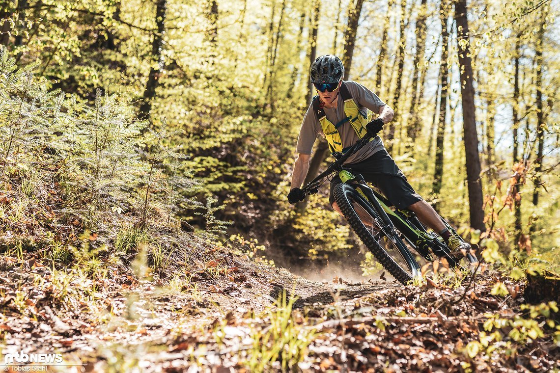 Vollgas unterwegs im Test für den Vaude Trail Spacer 18 Rucksack