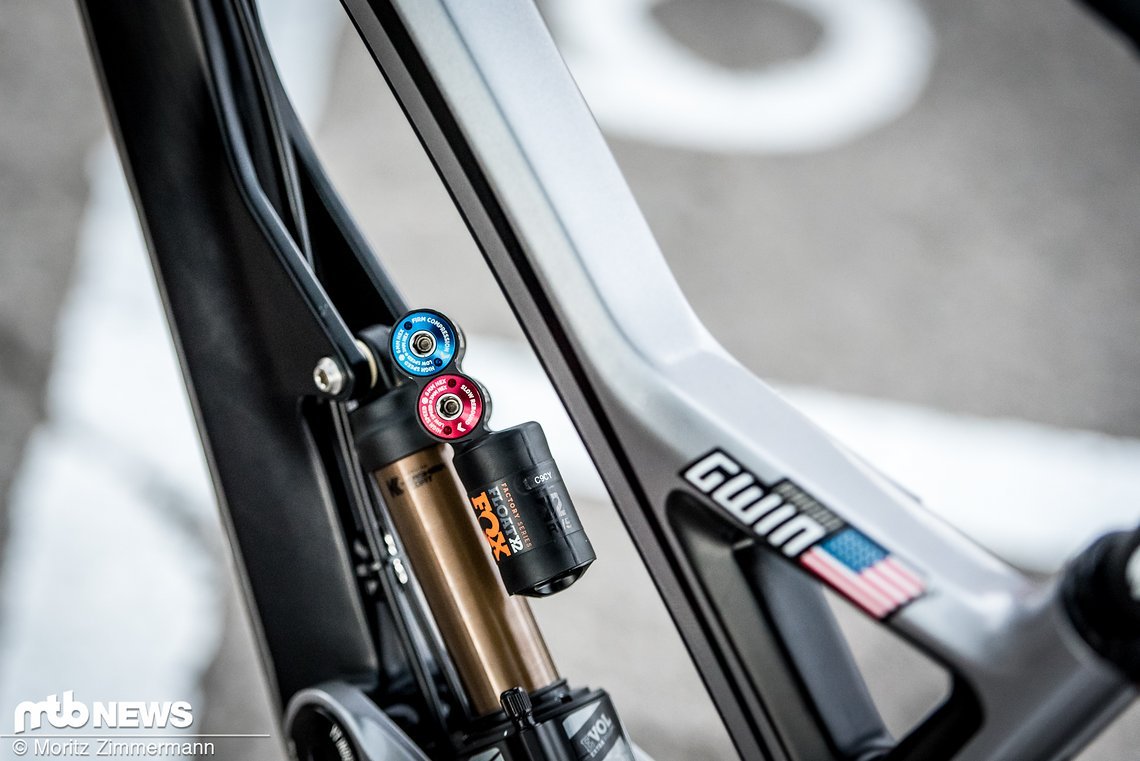Die genauen Einstellungen der Federelemente an Aaron Gwins YT Tues CF sind streng geheim Die genauen Einstellungen der Federelemente an Aaron Gwins YT Tues CF sind streng geheim