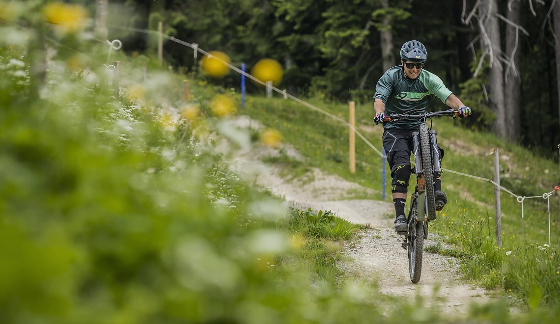 Die neuen Schuhe sollen vor allem auf dem Bike Spaß machen …