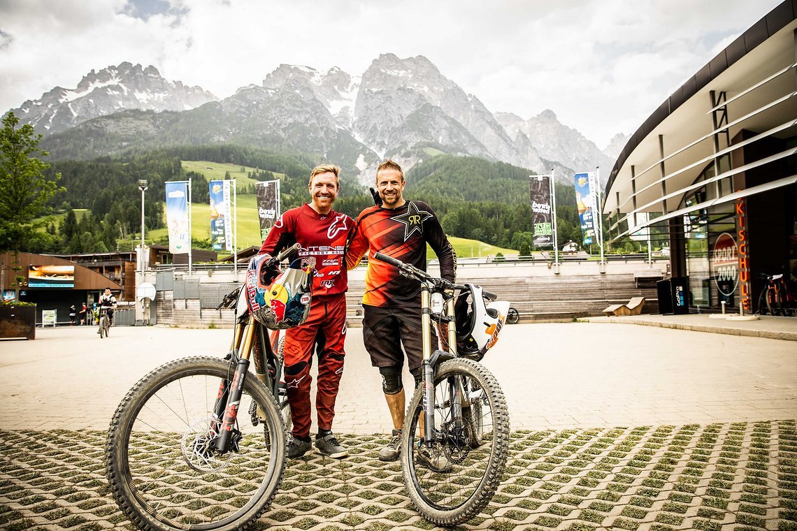 Aaron Gwin, Sebastian Sünkel  Saalfelden Leogang by Sebastian Sternemann 543