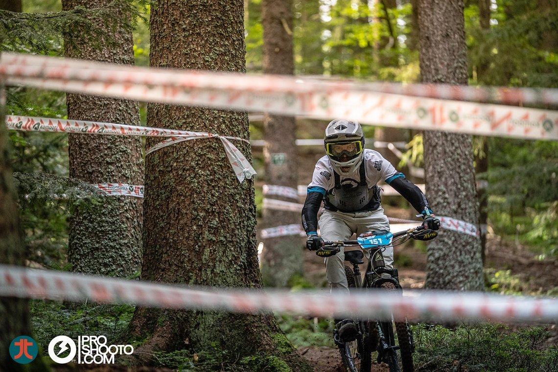 Lucas Rham behält den Durchblick auf Stage 4