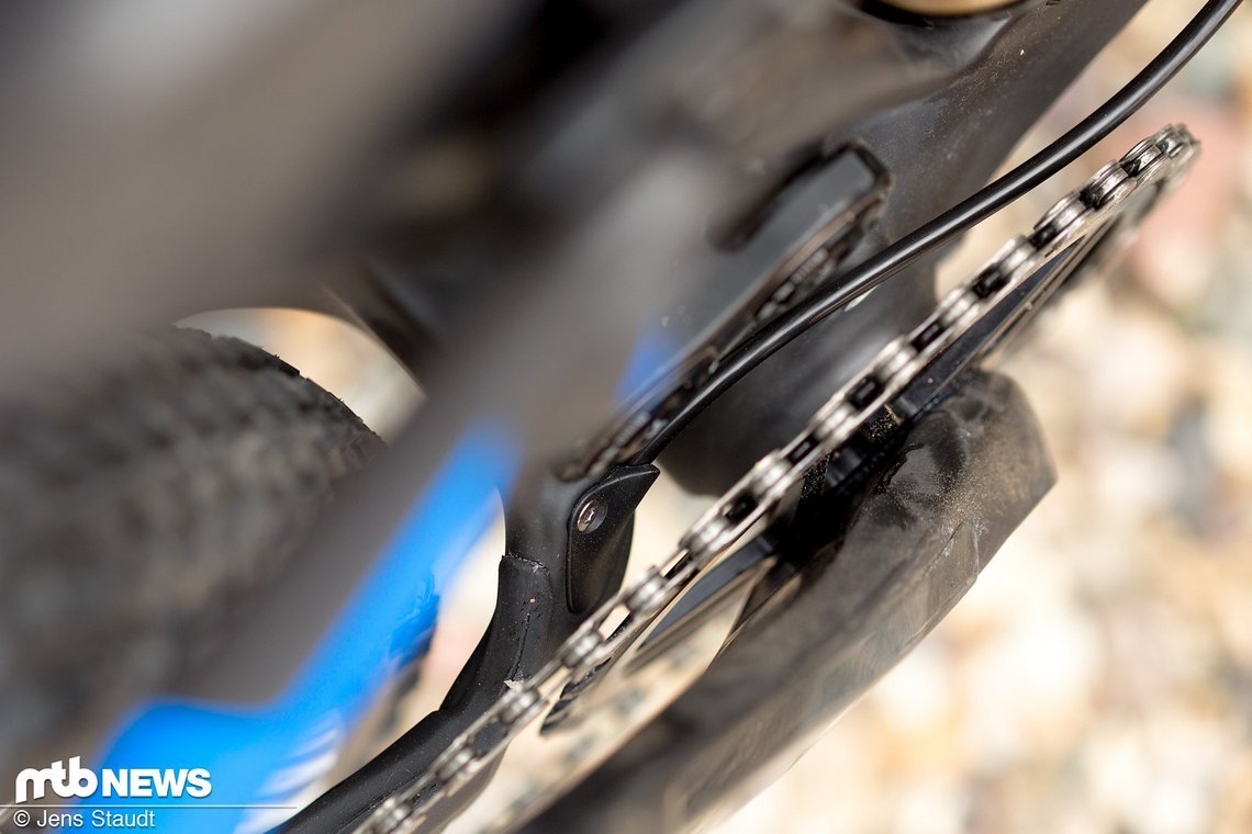 Sauber geklemmt und ausreichend Reifenfreiheit