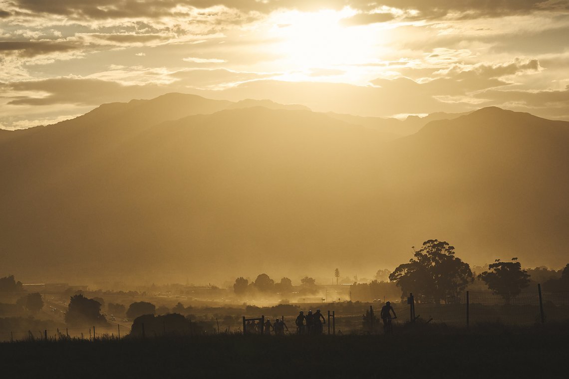 during Stage 4 of the 2025 Absa Cape Epic Mountain Bike stage race held at Fairview, Paarl, Cape Town, South Africa on the 20th March 2025. Photo by Michael Chiaretta/Cape Epic
PLEASE ENSURE THE APPROPRIATE CREDIT IS GIVEN TO THE PHOTOGRAPHER AND ABS