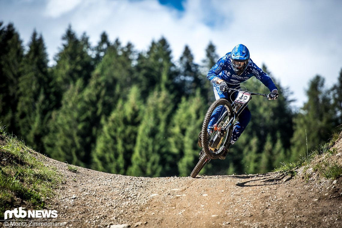 Das Team Dorval AM um Benoit Coulanges engagiert sich weiter für Frauen im World Cup und nimmt mit Monika Hrastnik eine der Senkrechtstarterinnen der letzten Saison unter Vertrag