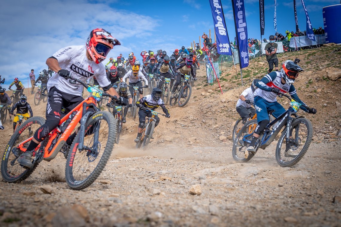 Maxiavalanche Alpe d Huez 2020 Photos CR (58)
