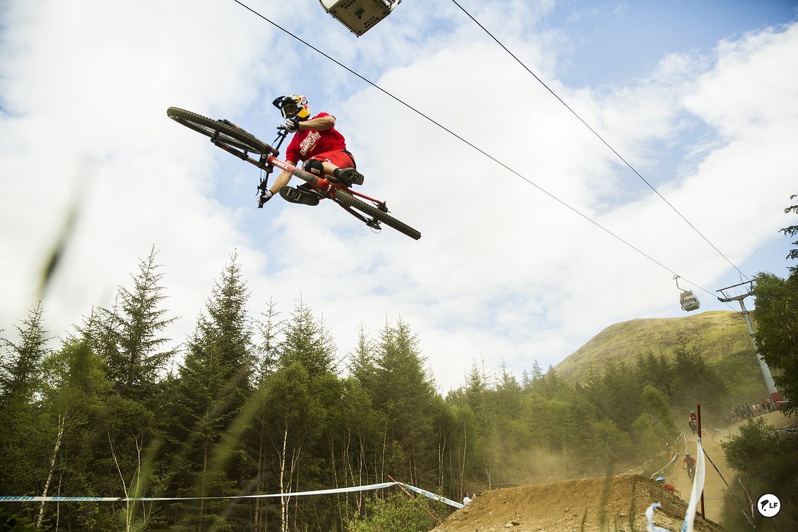 Gee Atherton beim Memorial Run für Stevie Smith, an dem etwa 70 Fahrer teilgenommen haben