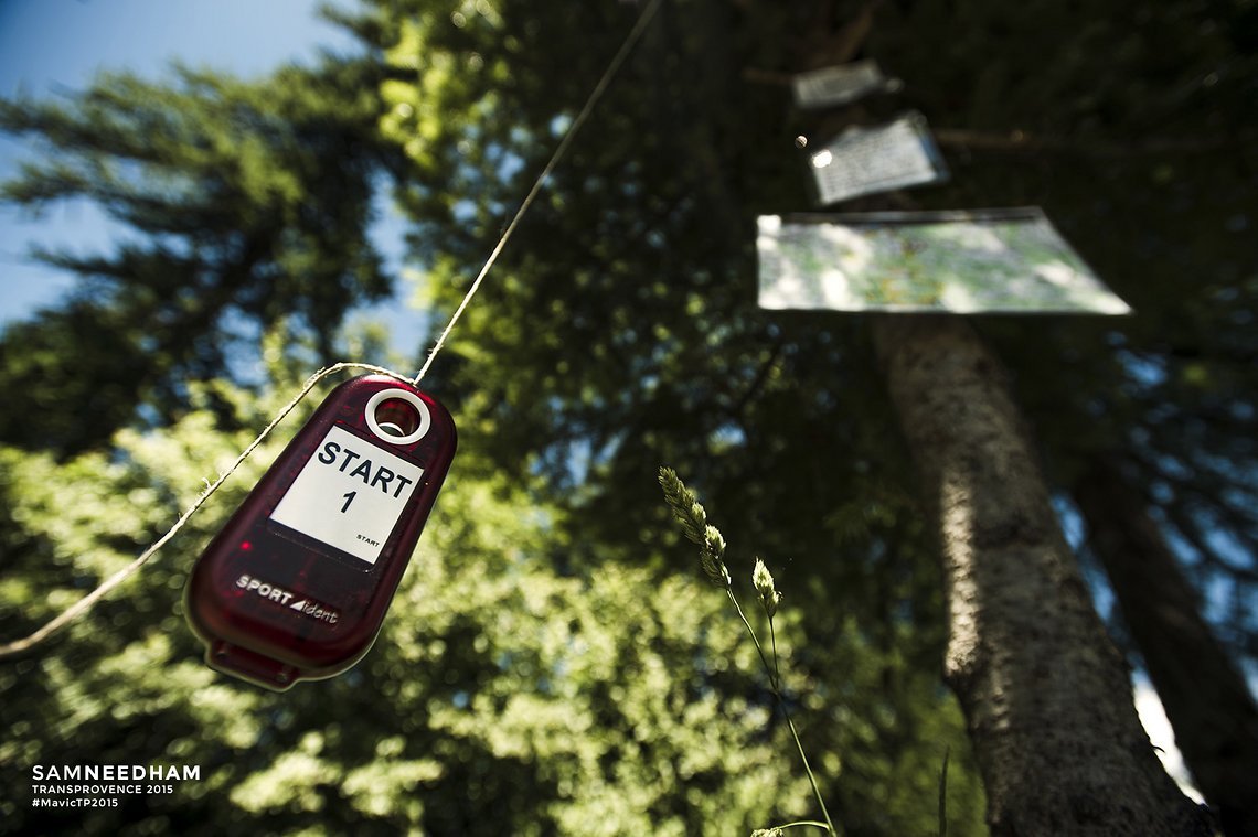 Hier geht´s los: den eigenen Transponder dranhalten und schon läuft Stage 1 für den Fahrer