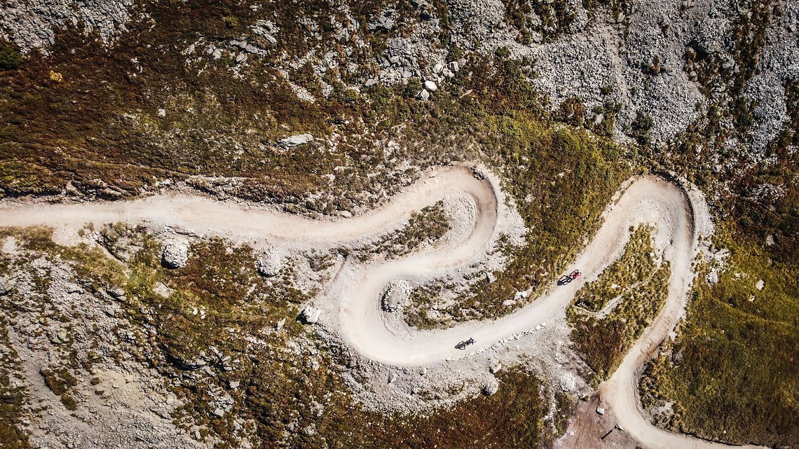 Wer auf die längste Distanz geht, bekommt noch mal eine weitere Abfahrt vom 12er-Kogel hinunter spendiert...
