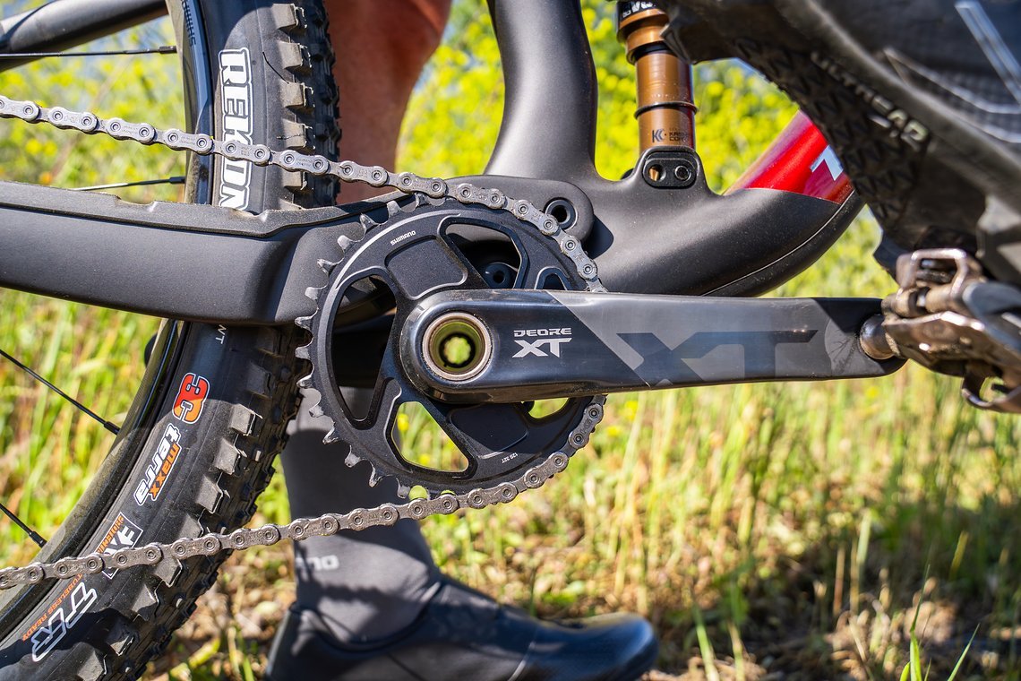 Die neue XT-Kurbel basiert auf Shimanos Hollowtech II-Technologie und ist für den Enduro-, aber auch XC-Einsatz konzipiert.