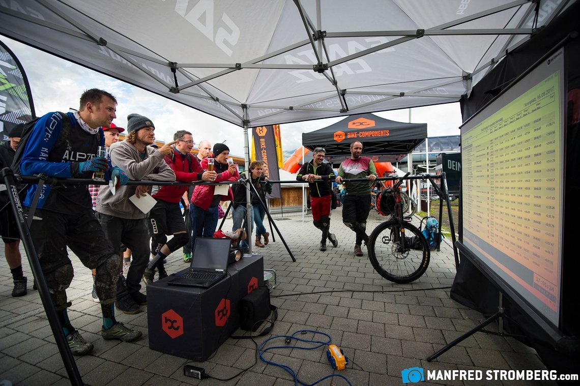 Ergebnis-Check beim Timing-Service von SPORTident