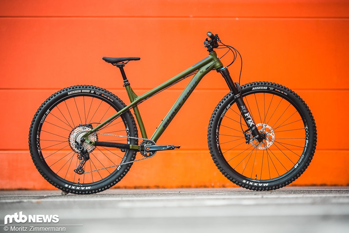 Mit dem Nukeproof Scout 290 haben die Nordiren ein hervorragendes Trail-Hardtail geschaffen, dass gerade wenn es bergab geht, kaum zu bremsen ist