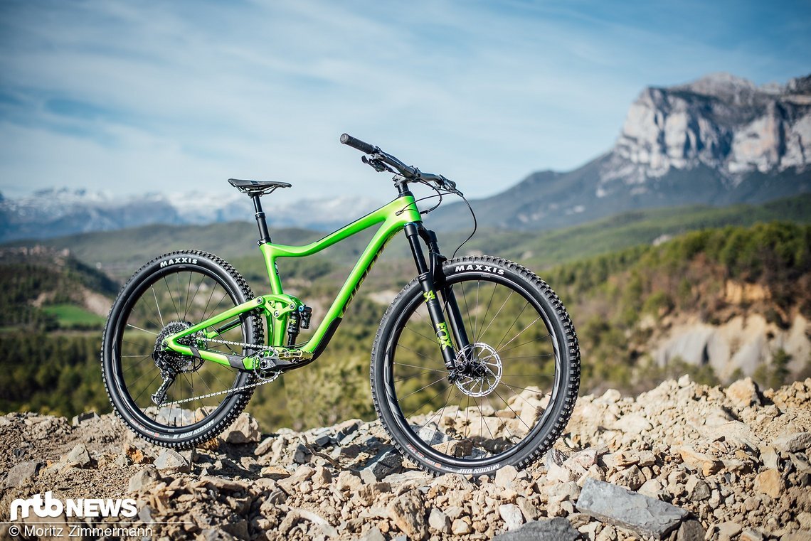 Das Giant Trance Advanced Pro 29 sieht unscheinbar aus, ist jedoch ein extrem vielseitiges Trailbike