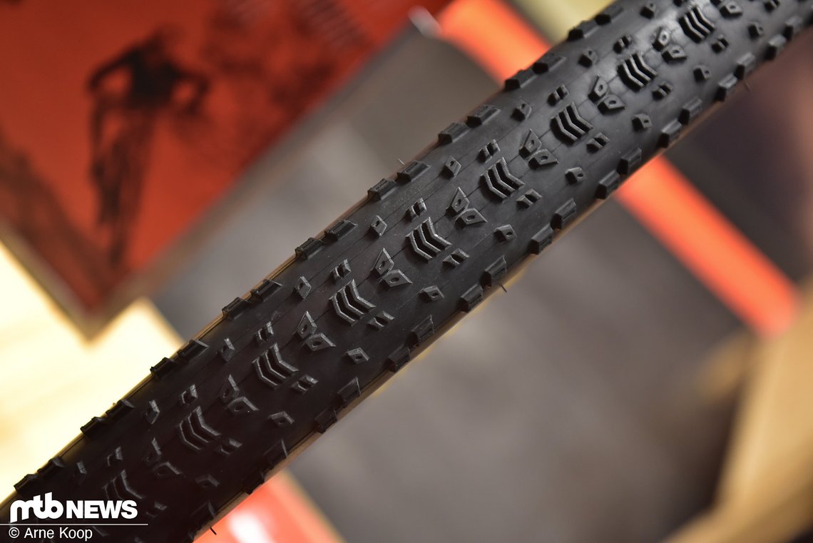 Maxxis 32-9