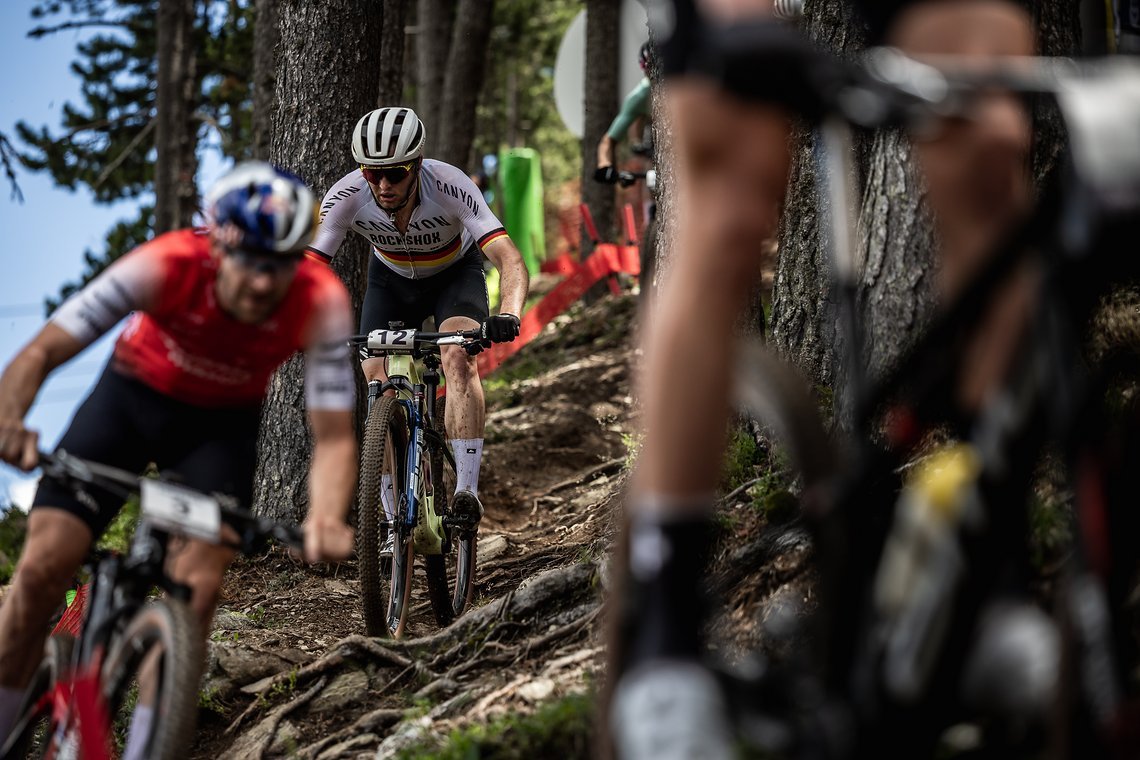 In Andorra lief dann schon deutlich weniger zusammen für Luca. Schon bei der Anreise gab es Probleme. Sein Racebike hat nicht den Weg in die Pyrenäen gefunden.
