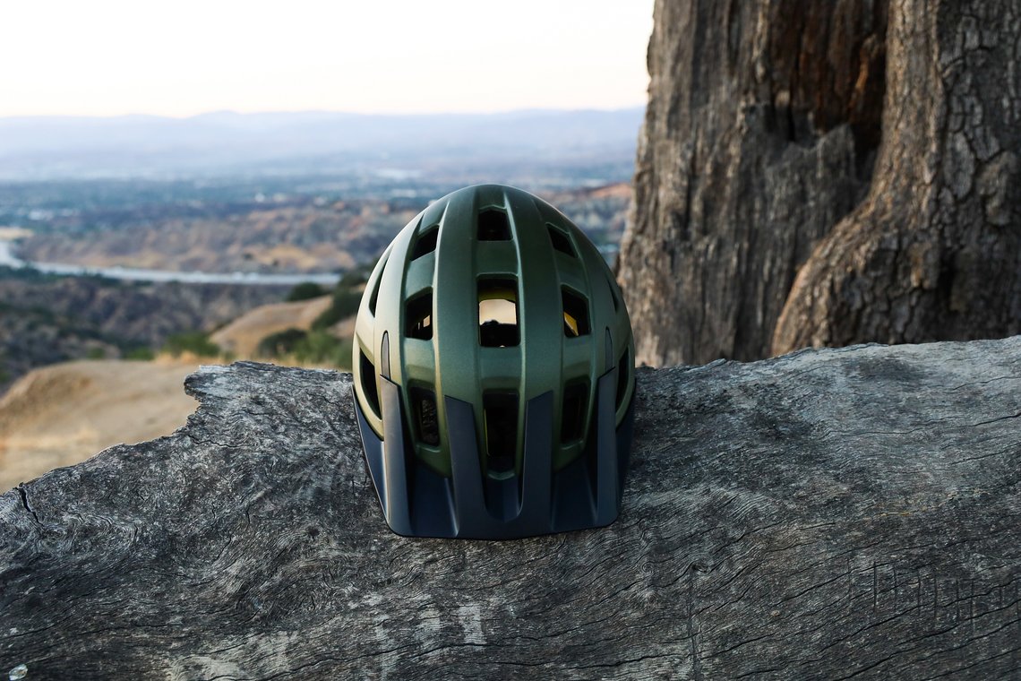 GIANT HELMET MTB SR-07
