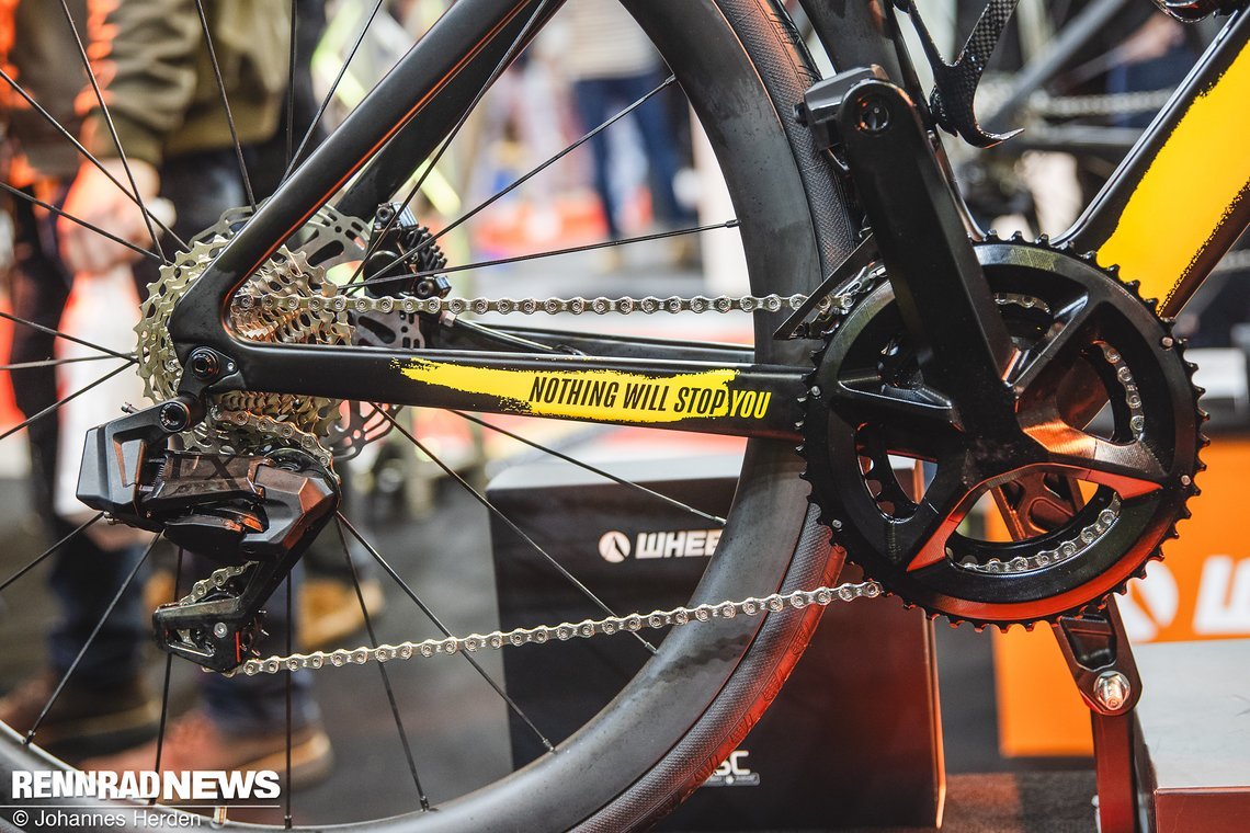 Eine hochwertige Schaltung von Wheeltop? Wir entdeckten das Funkmodell in Halle 3 auf der Velofollies.