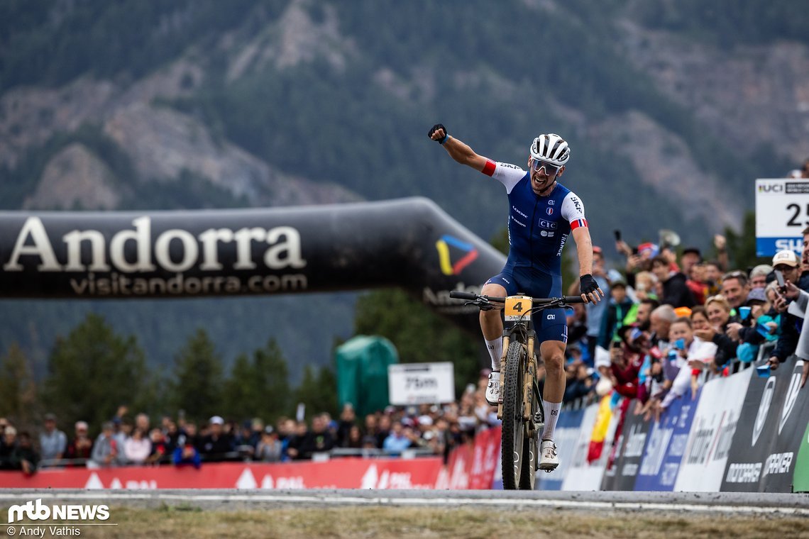 Im finalen Umlauf setzte sich Luca Martin schließlich von Dario Lillo ab und sicherte sich mit 21 Sekunden Vorsprung den WM-Titel.