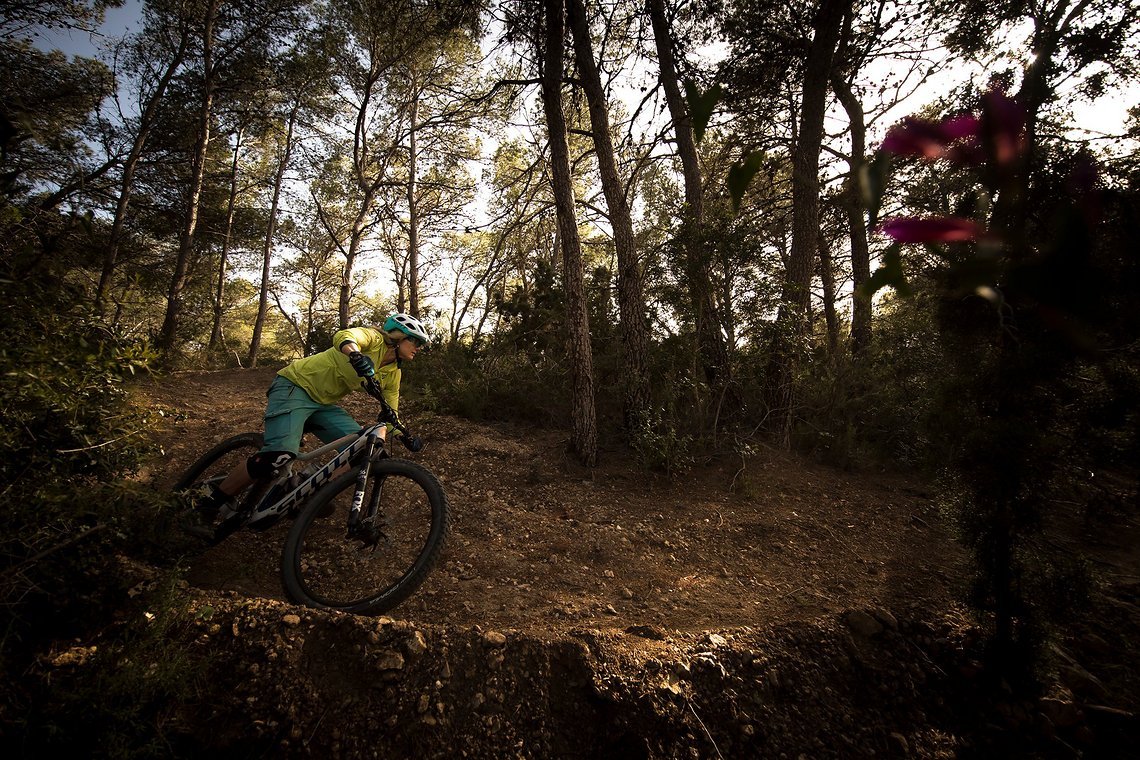 chasing-trail-ibiza-scott-sports-ActionImage-2018-bike-L11A203348