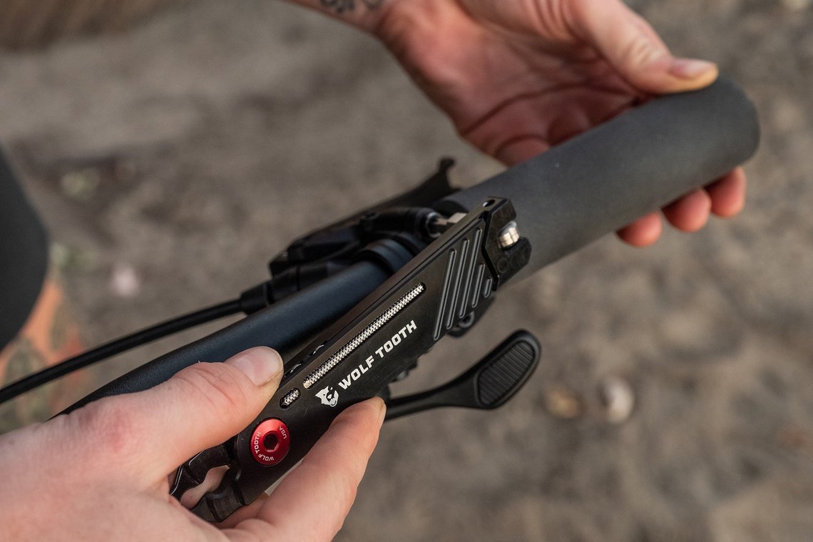 Wolf Tooth 8-Bit Pack Pliers Functions 32