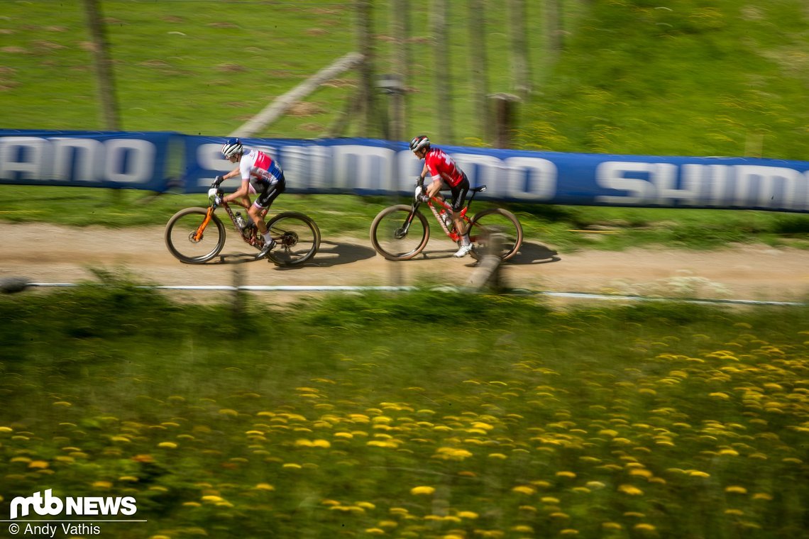 Ondrej Cink (links) und Mathias Flückiger (rechts) lieferten sich im Vorjahr ein packendes Duell um den Sieg in Leogang