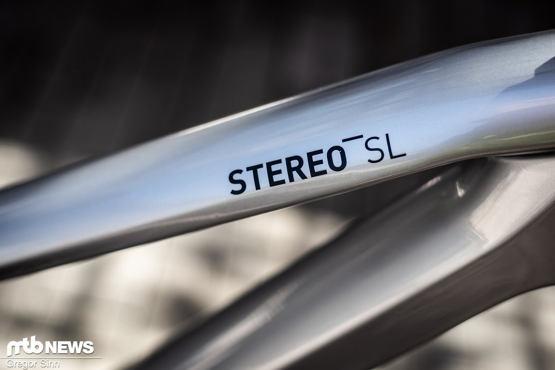 Cube-Stereo-SL-3243