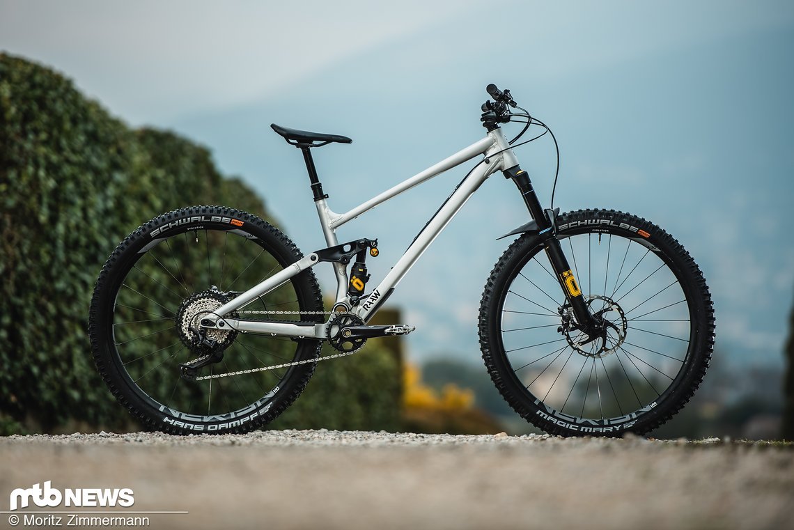 Raaw Jibb | 150 / 135 mm | Individual-Aufbau | Rahmenset mit Öhlins-Federelementen 3.995 €
