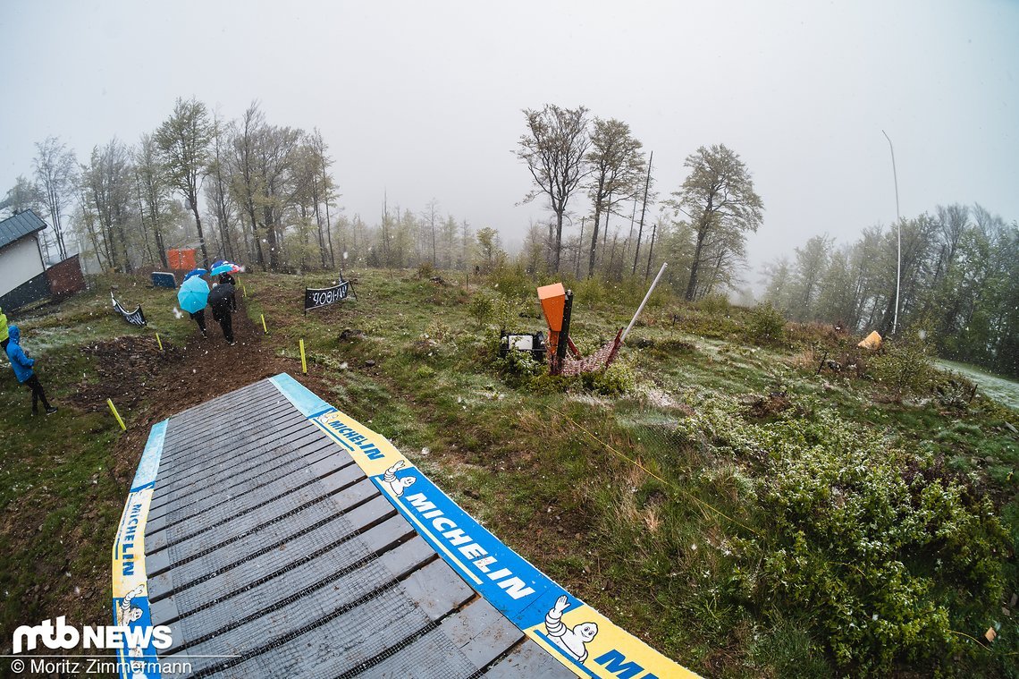 Der obere Teil der Strecke startet vergleichsweise flach mit einigen kleineren und größeren Gaps.