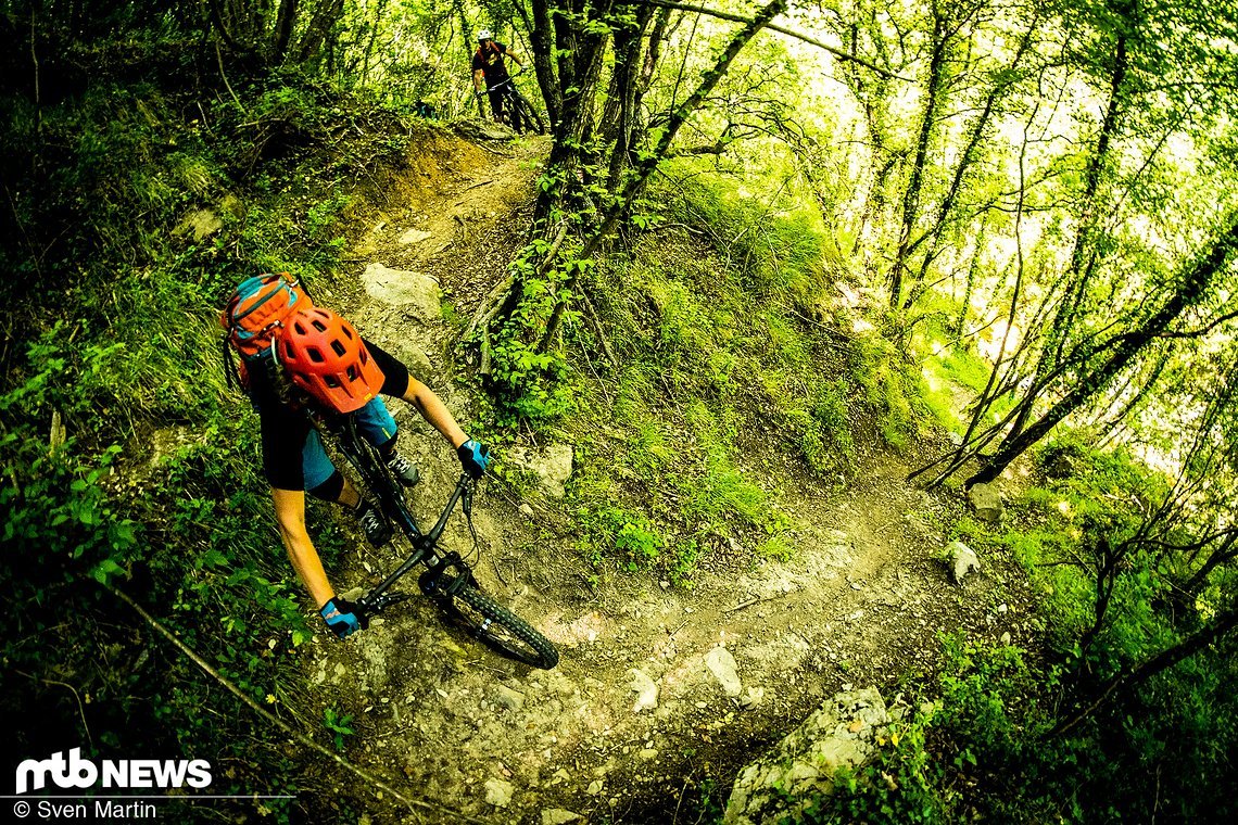 Im Wald können die Trails enger ...