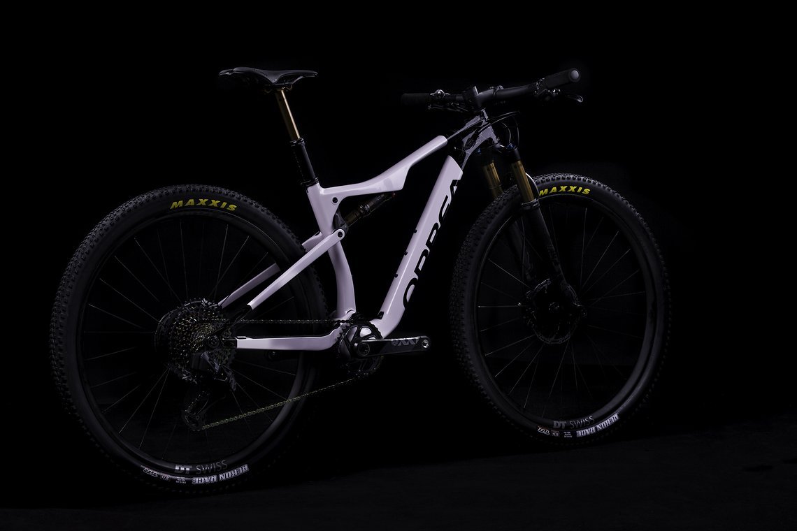 Ist das neue Orbea Oiz OMX das leichteste XC-Fully der Welt?