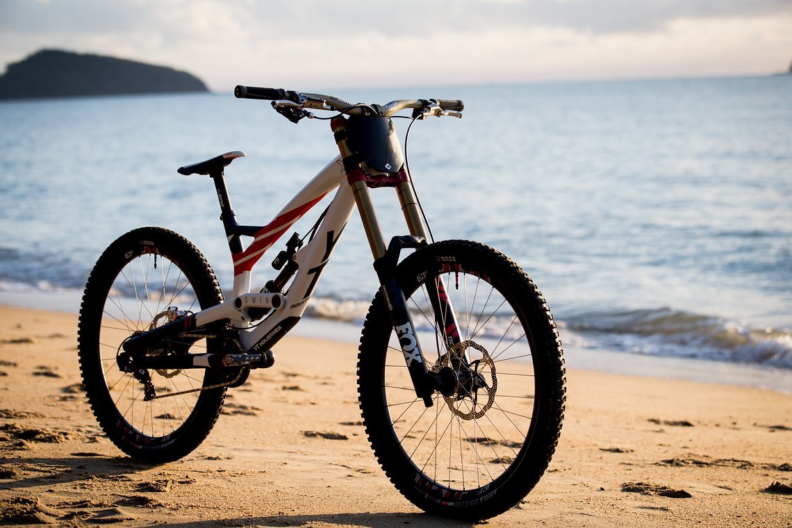 Unter Aaron Gwin wurde 2016 der erste World Cup auf einem YT Tues gewonnen.