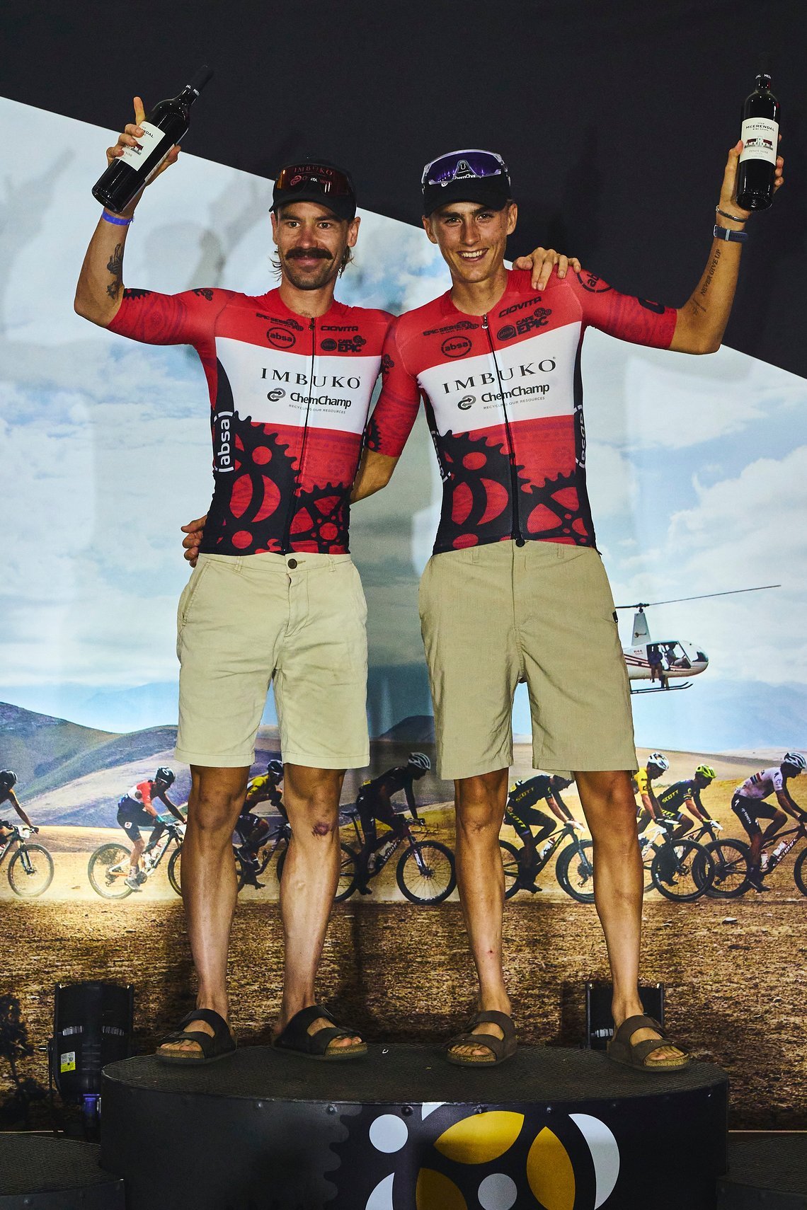 during Stage 1 of the 2025 Absa Cape Epic Mountain Bike stage race held at Meerendal Wine Estate, Cape Town, South Africa on the 17th March 2025. Photo by Michael Chiaretta/Cape Epic
PLEASE ENSURE THE APPROPRIATE CREDIT IS GIVEN TO THE PHOTOGRAPHER A