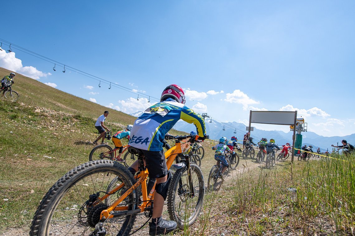 Maxiavalanche Alpe d Huez 2020 Photos CR (52)